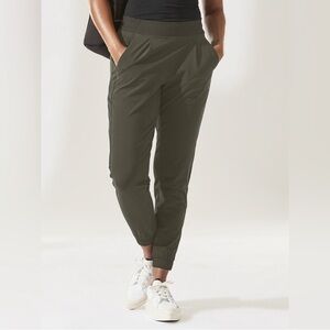 Athleta Brooklyn Textured Jogger Tall